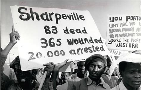  การประท้วง Sharpeville: สัญลักษณ์แห่งความรุนแรงและจุดเปลี่ยนสำคัญของระบบอ apartheid